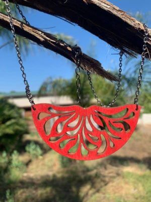 Raindrop Half Circle Necklace