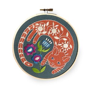 Rikrack - Garden Cat Embroidery Kit