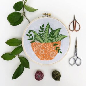 Rikrack - Orange Flower Pot Embroidery Kit